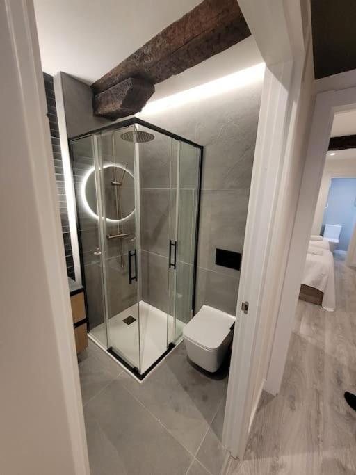 Piso Boutique A Un Minuto Del Casco Viejo Apartment Bilbao Exterior photo